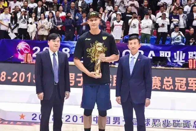 8连败