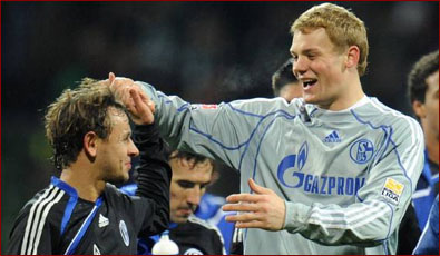 还是朝气蓬 还是朝气蓬