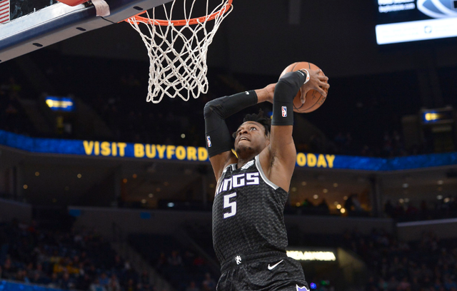 牌后抱头难 牌后抱头难