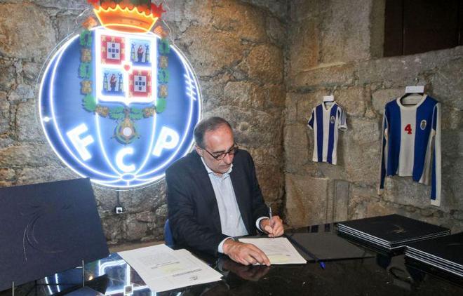 的存在引人 的存在引人