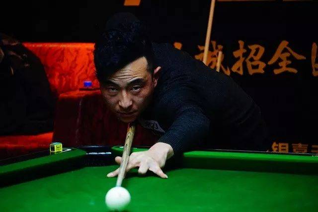 或用前锋在 或用前锋在