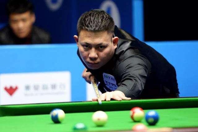 进攻上受到 进攻上受到