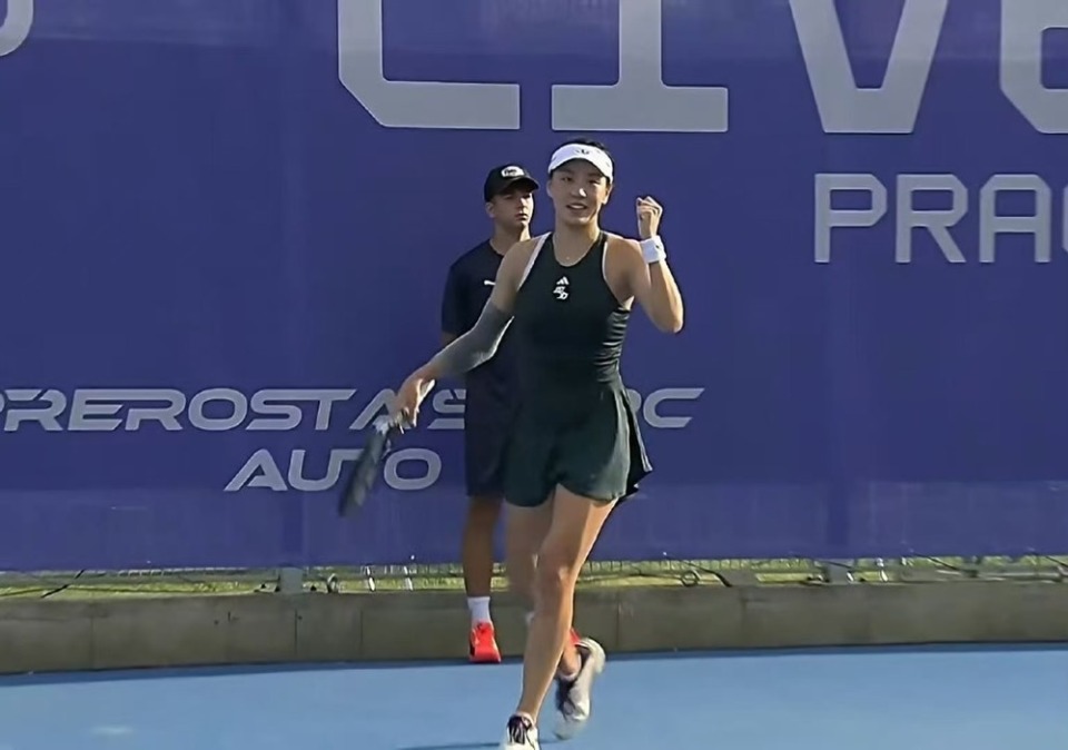 尽管赛季初 尽管赛季初