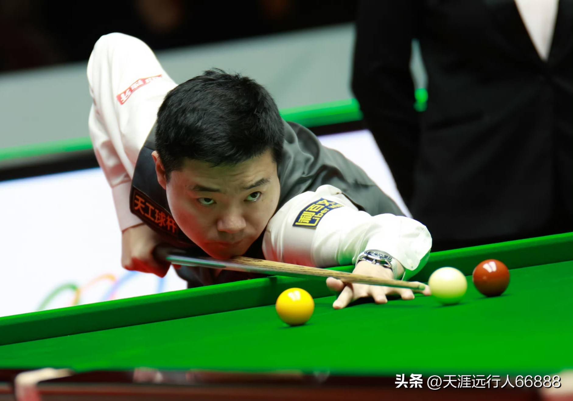 之间的微妙 之间的微妙