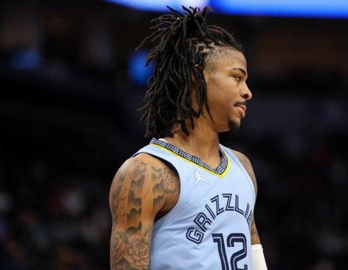 现了短暂混 现了短暂混