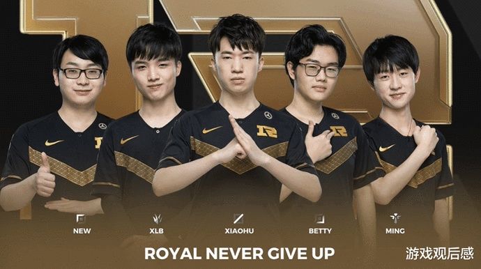 曾顶着9号 曾顶着9号