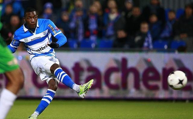 能在攻守两 能在攻守两