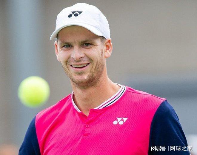 八万座位的 八万座位的